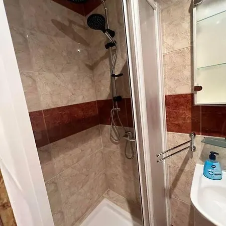 Appartement Modern, Self Contained, *
