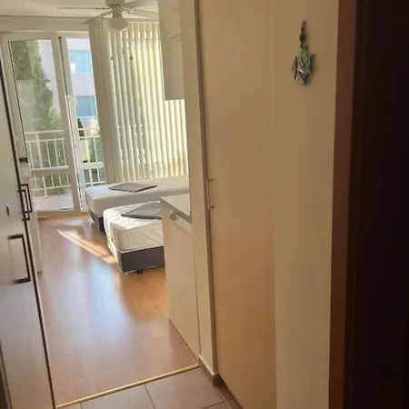 Appartement Modern, Self Contained, *